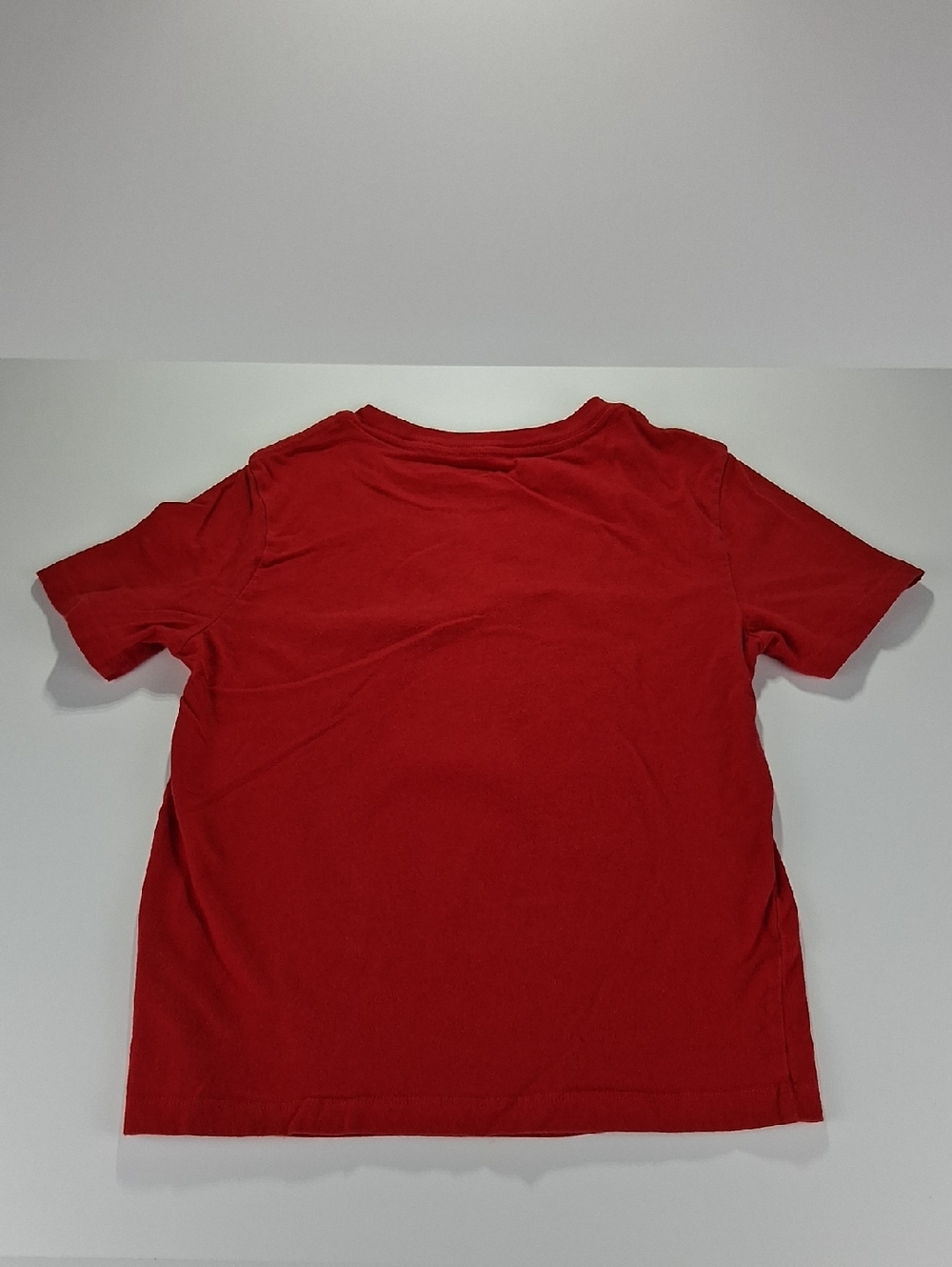 Boys Old Navy Red Size Medium (8) Pokémon Graphic Tee Shirt with Yellow Pikachu - Picture 3 of 3